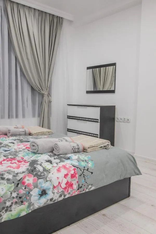 Vip Luxury Apartment Burgas Bulgaria